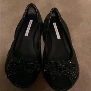 Vera Wang Lavender black flat with open toe